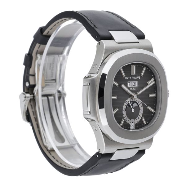 Patek Philippe Nautilus 5726A-001